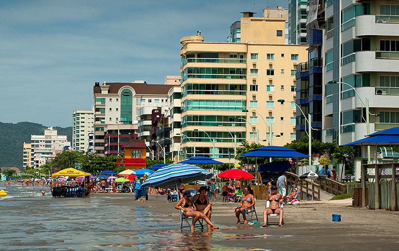 corretor de imoveis em meia praiaa confira dicas para negociar o melhor valor