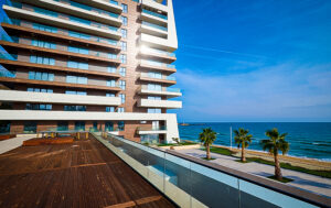 5 aspectos para considerar em um apartamento de frente para o mar